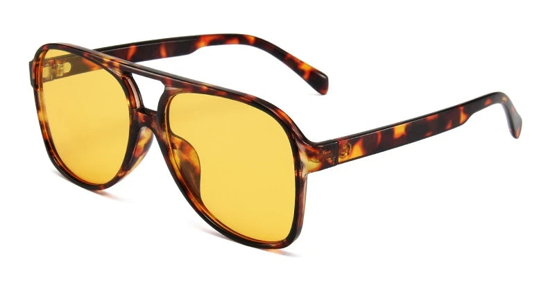 Lunette de soleil femme style années 90