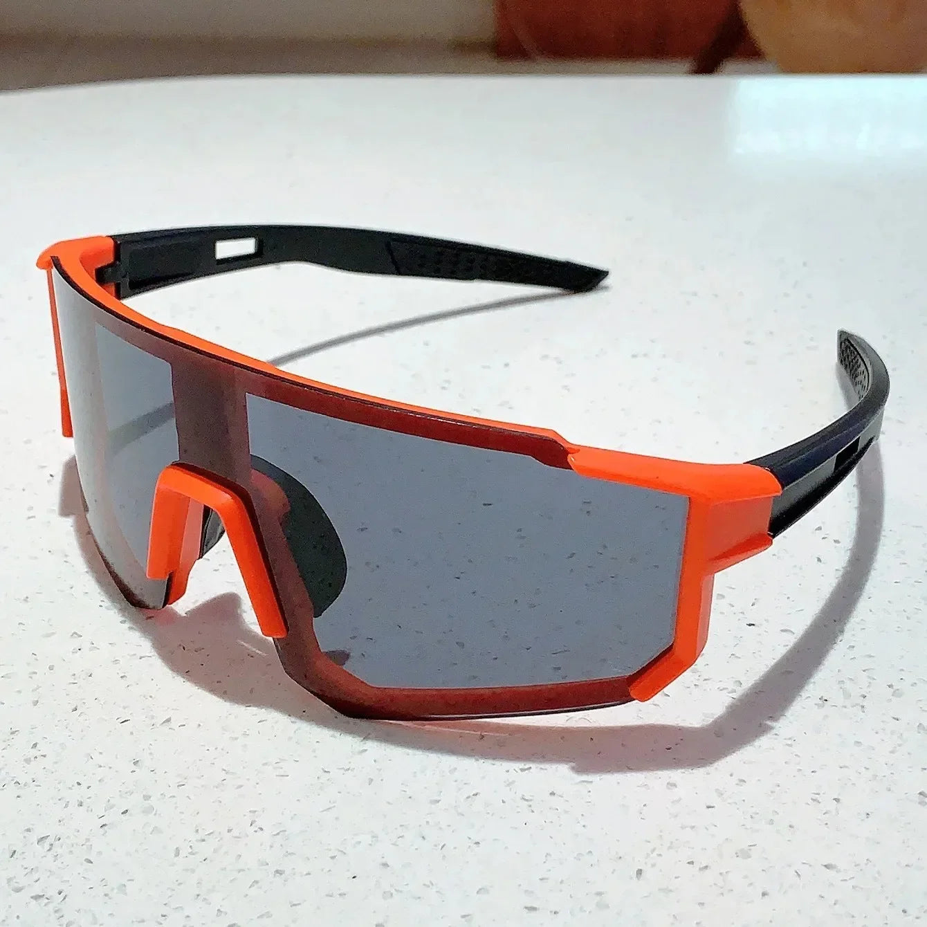 Lunettes de soleil homme design