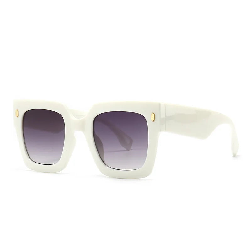 Lunettes de soleil femme design luxe