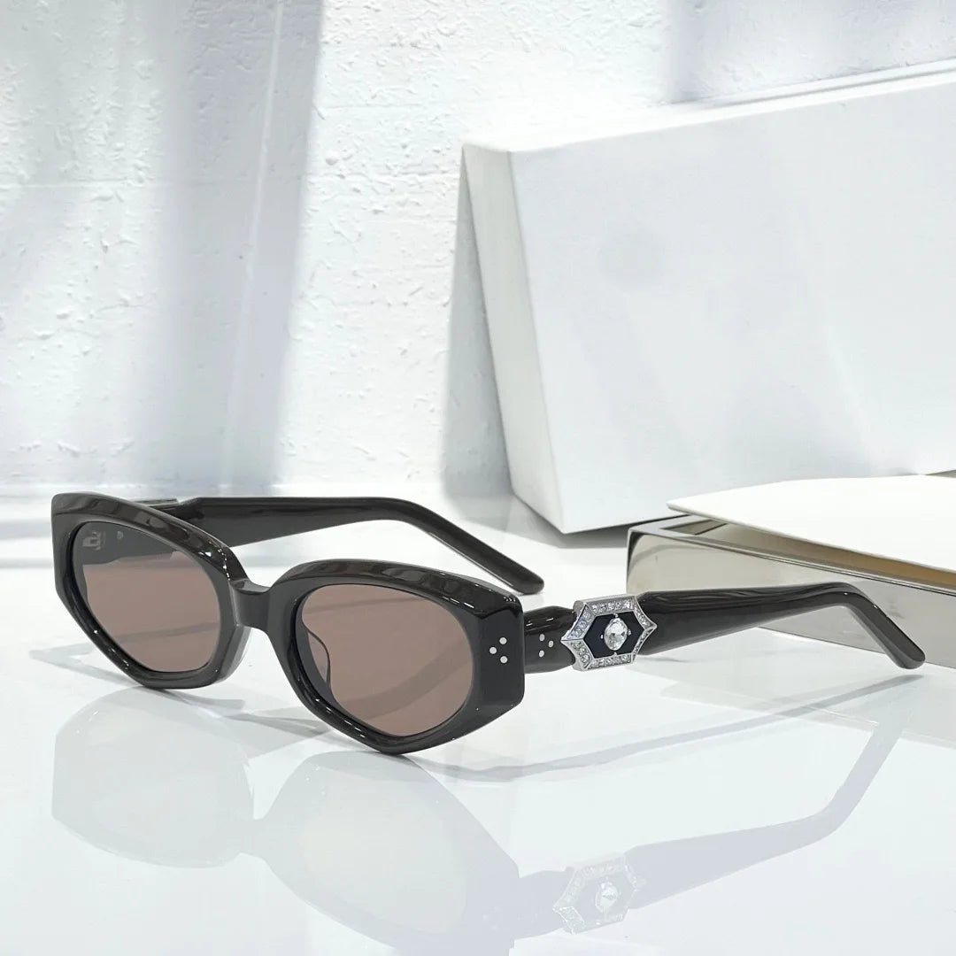 Lunettes de soleil femme 2025 Style Shiny