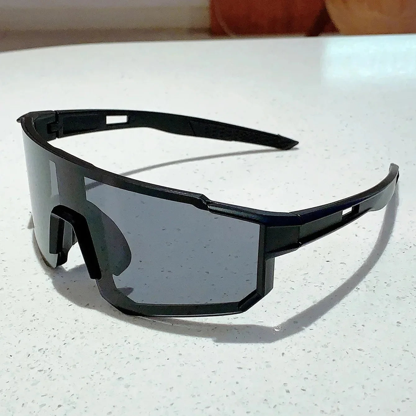 Lunettes de soleil homme design