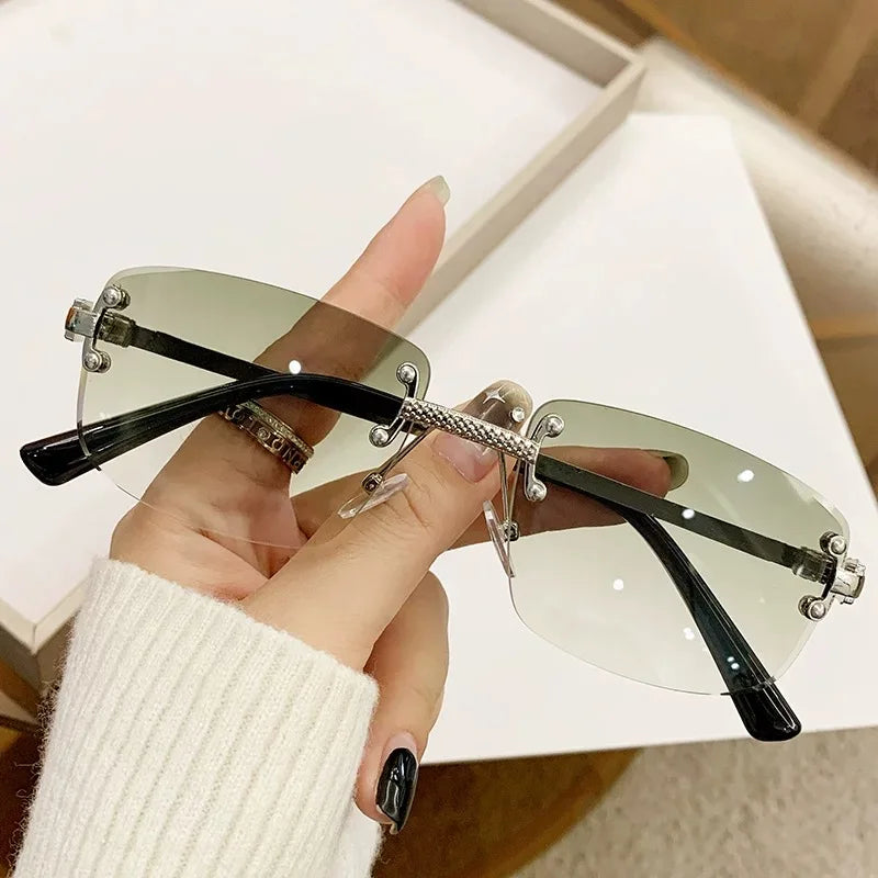 Lunettes de soleil femme Vintage monture en Métal 2025