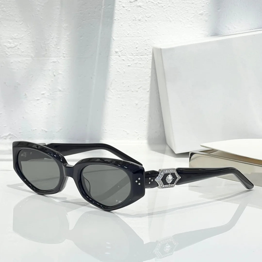 Lunettes de soleil femme 2025 Style Shiny