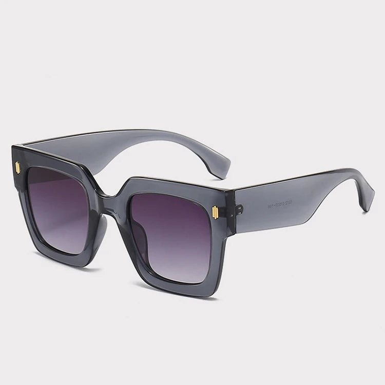Lunettes de soleil femme design luxe